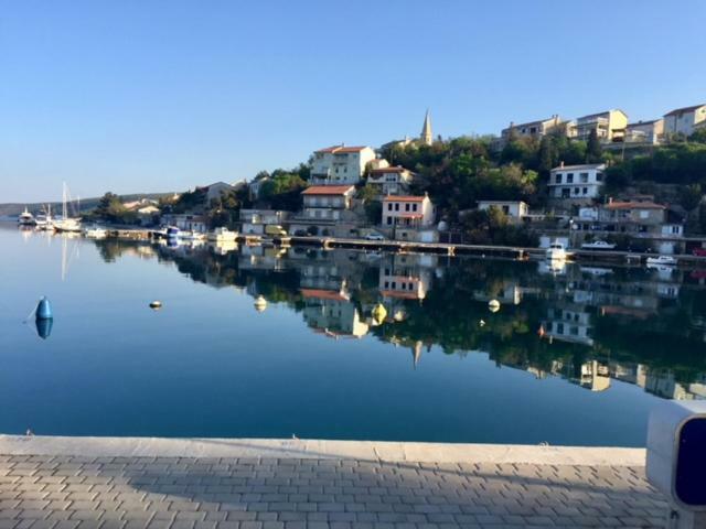 Amz Ap3 Apartment Jadranovo Bagian luar foto