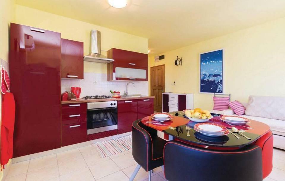 Amz Ap3 Apartment Jadranovo Bagian luar foto