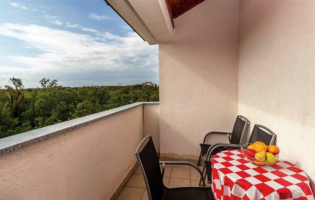 Amz Ap3 Apartment Jadranovo Bagian luar foto