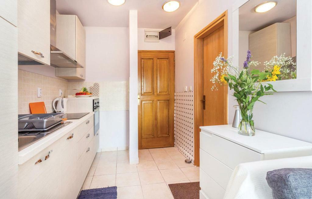 Amz Ap3 Apartment Jadranovo Bagian luar foto